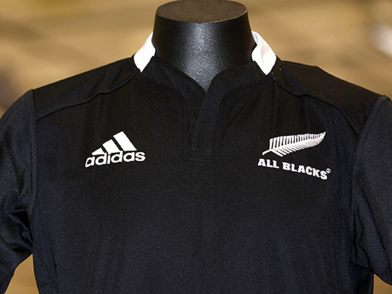 personalised all black jersey