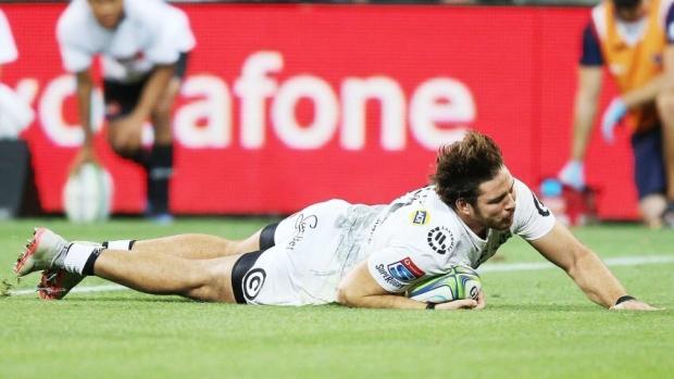 Marius Louw Sharks