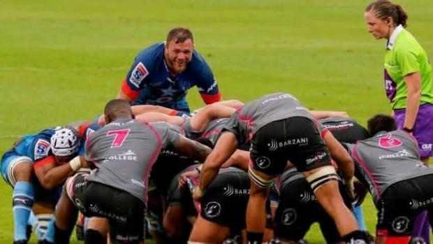 Bulls versus Pumas