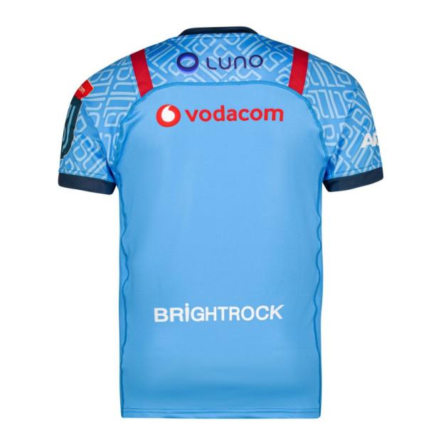 Bulls unveil their new kit