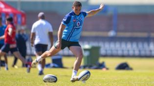 Curwin takes the reins as Bulls ring the changes