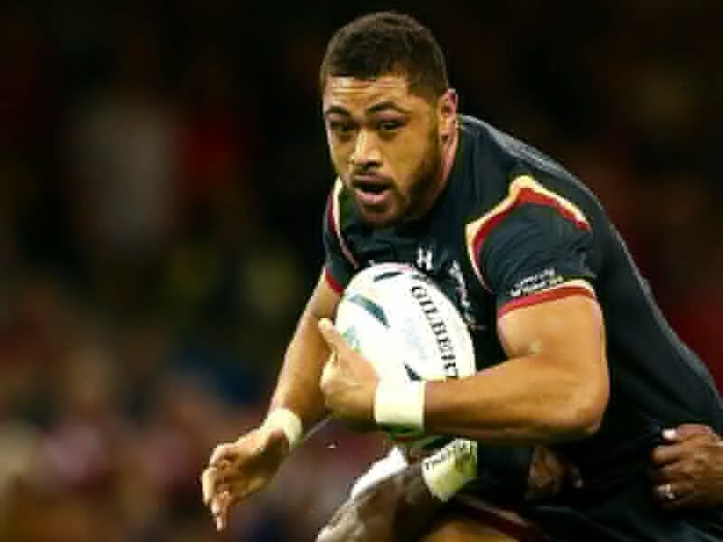 VIDEO: Fans see red over Hill's yellow card for clearing out Taulupe Faletau