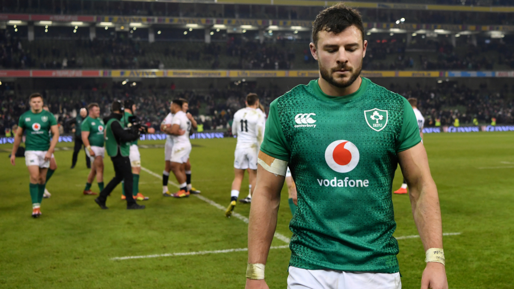 Henshaw takes centre stage for Ireland