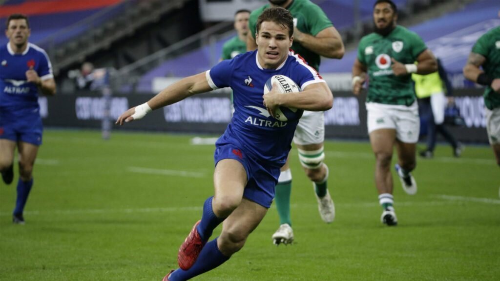 Dupont 'not going to change' after being named France captain