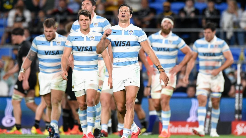 Los Pumas forced into changes