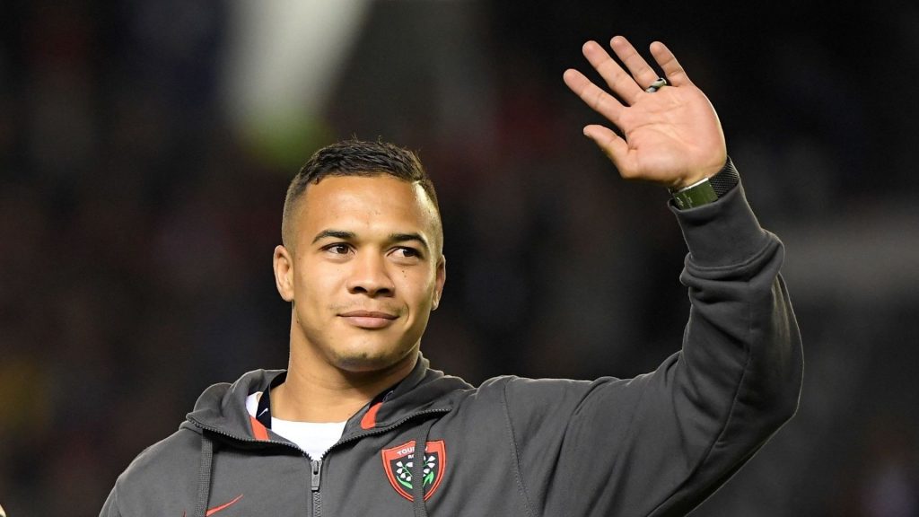 Fans show their frustration with Kolbe at Toulon