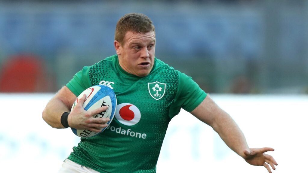 Ireland hooker to hang up his boots