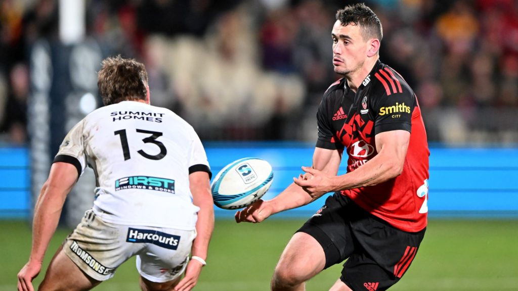 Crusaders hold off Chiefs to reach Super Rugby Pacific Final