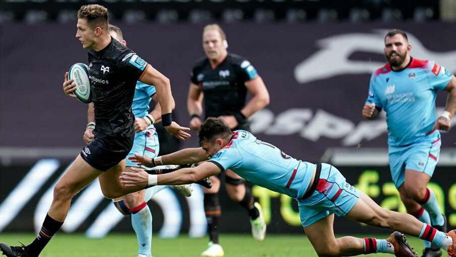 Ospreys outmuscle Warriors