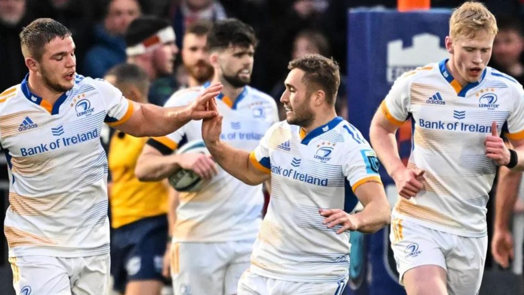 Leinster run amok with seven tries