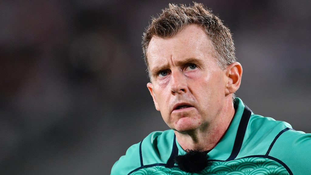 VIDEO: How Nigel Owens can end Rassie's referee rants