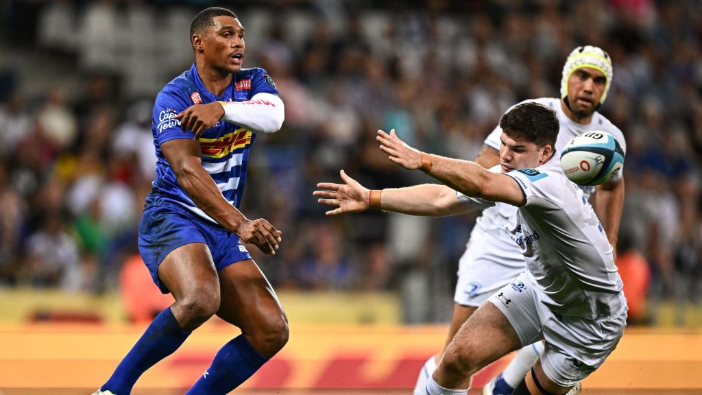 Stormers blow Leinster away
