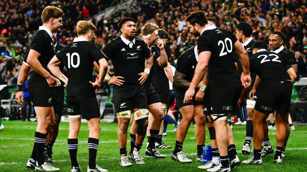 Savea drama a cloud over All Black-Springbok rivalry - new zealand ...