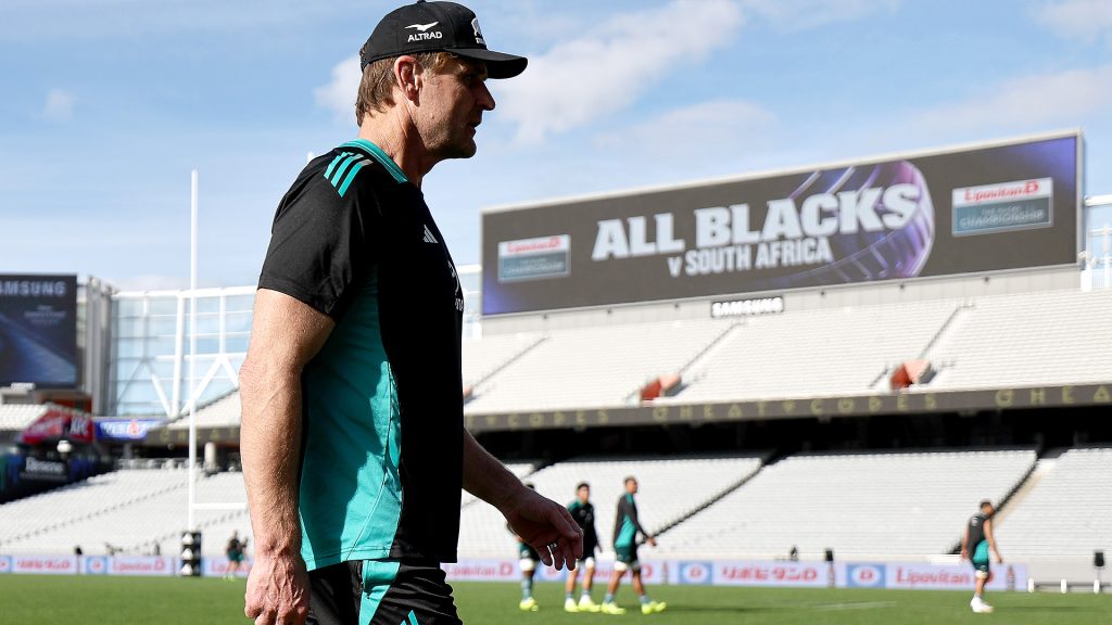 VIDEO: Unique tour to the Republic is All Blacks' moment in time - new ...