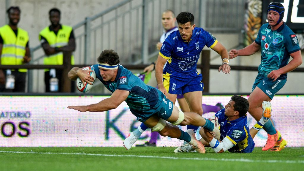 Bulls pass first test as Ackermann hails tight five, Bosch