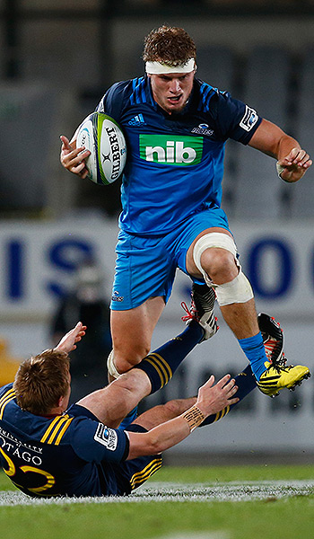 Blues edge Highlanders in Auckland thriller