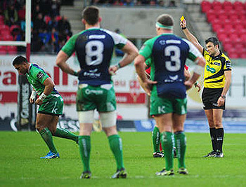 Scarlets reclaim top spot after edging Connacht