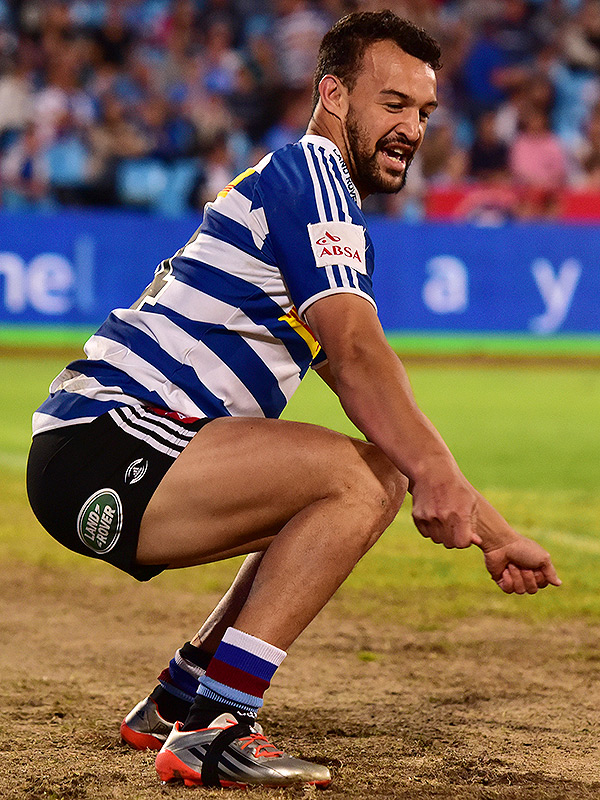 WP coach embarrassed by 'poor behaviour'