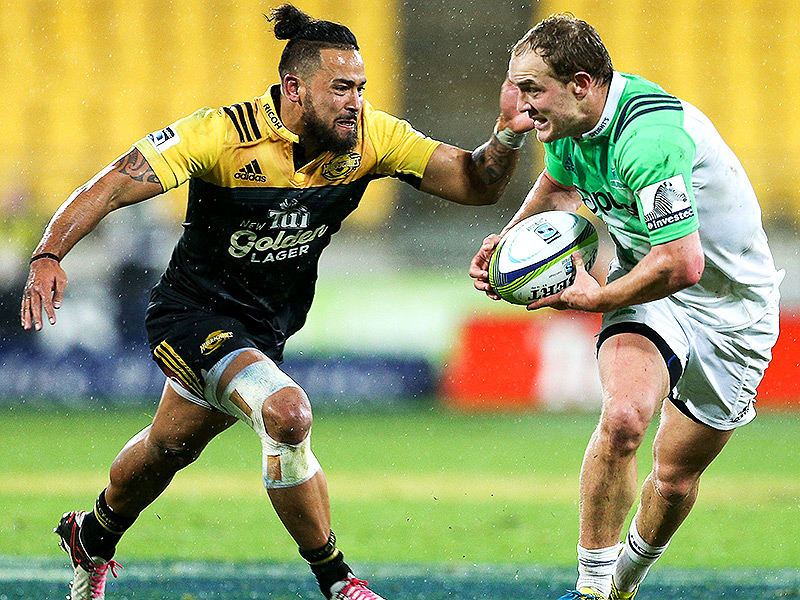 Savea double secures crucial win for Canes