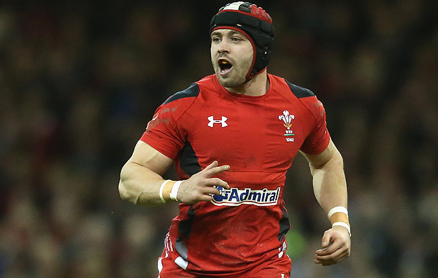 Halfpenny, Lydiate back for Wales