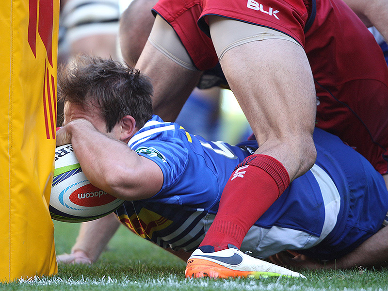 Stormers leave it late against Reds