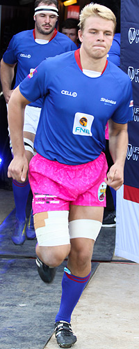 Pink shorts in outlet varsity cup