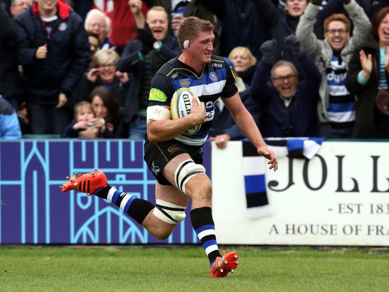 Saracens pummel Sharks